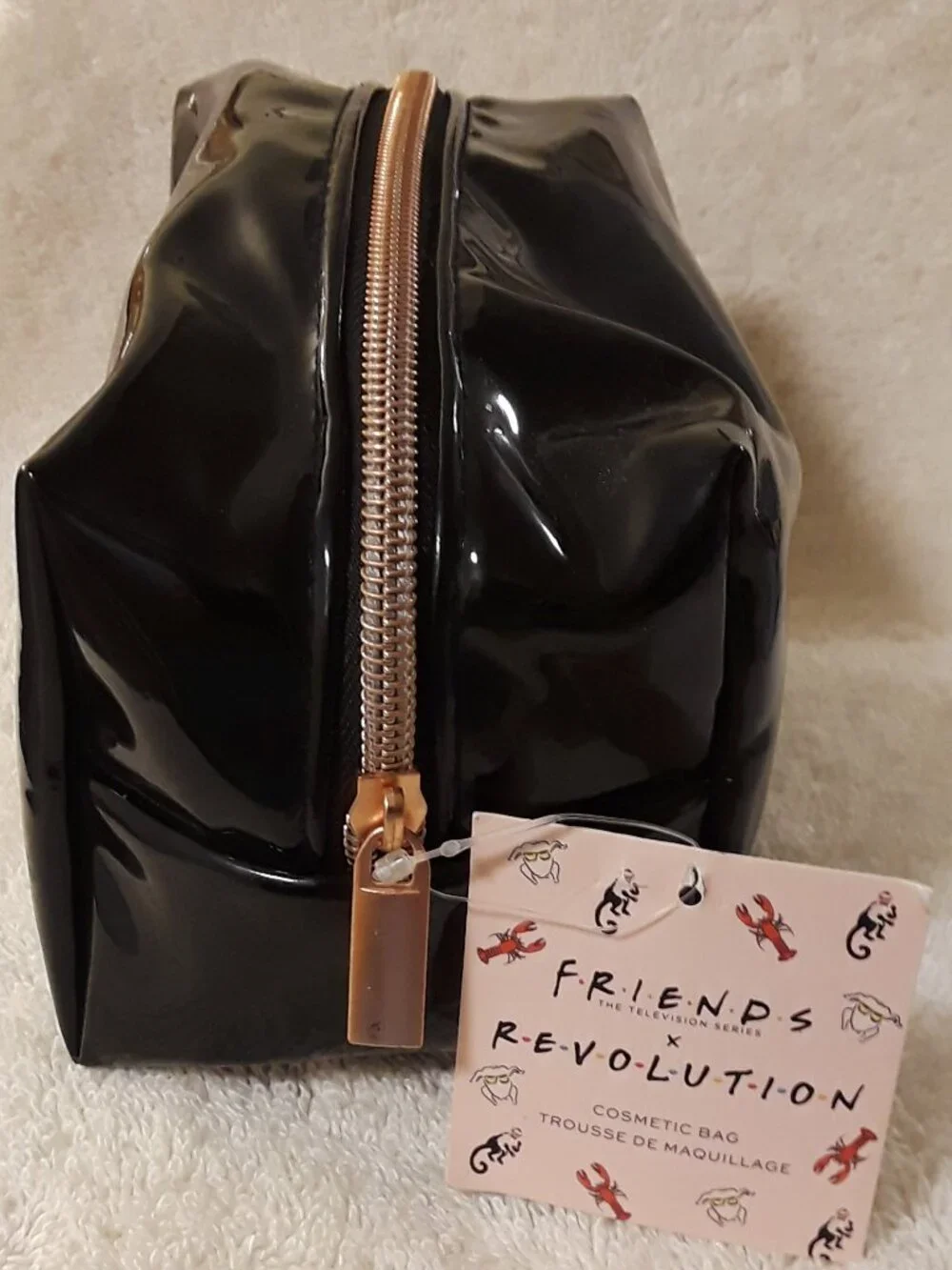 NWT Revolution x Friends TV Show Black Logo Makeup Cosmetic Travel Bag-Zipper